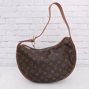 Louis Vuitton Croissant MM Monogram Crescent Shoulder Bag Purse Moon Hobo A4643